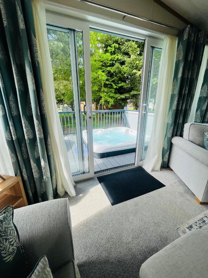 Holiday home Coopers Corner, With Hot Tub *